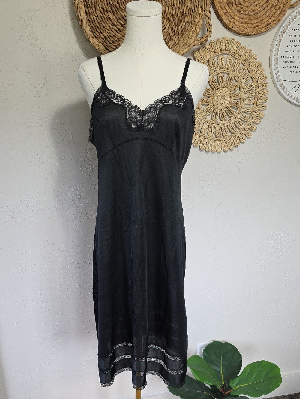 Vtg JCPenney Babydoll Midi Slip Dress Women Sz 38 100% Nylon Black Lace Sexy EUC